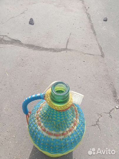 Бутыль оплетенная с ручкой стеклянная
