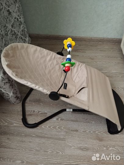 Шезлонг складной