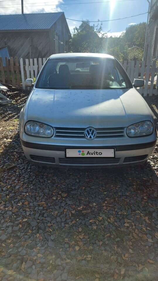 Volkswagen Golf: фото владельца