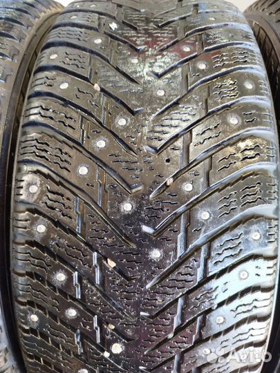 Nokian Tyres Hakkapeliitta 8 205/65 R16