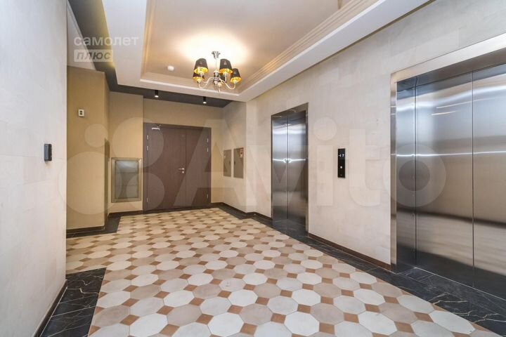 3-к. квартира, 121,1 м², 8/12 эт.