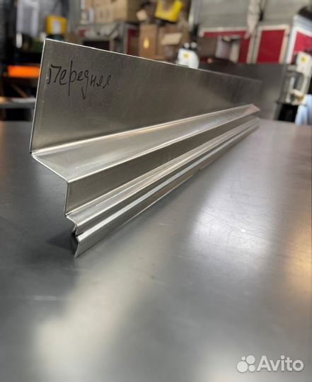 Hyundai Grand Starex внутр части дверей