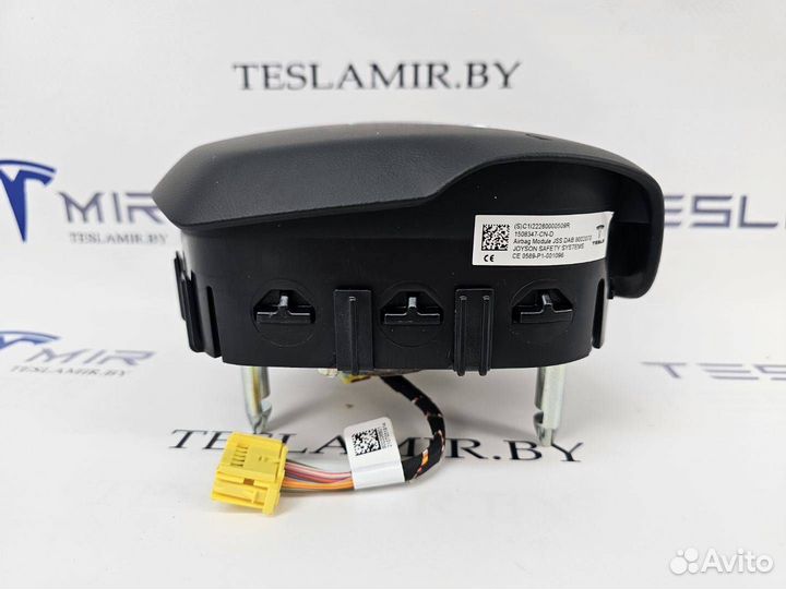 Подушка безопасности водителя Tesla Model 3 2020