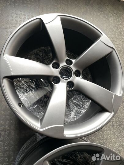 Оригинальные диски Audi Rotor R19