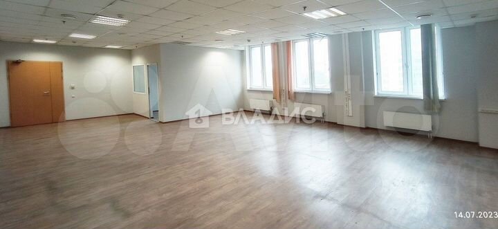 Сдам офисное помещение, 196.05 м²