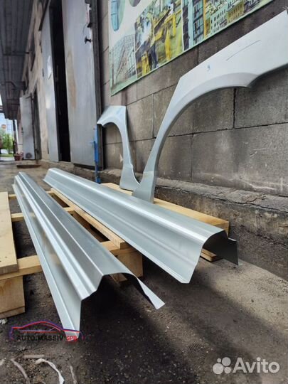 Пороги кузовные Nissan X-Trail 1