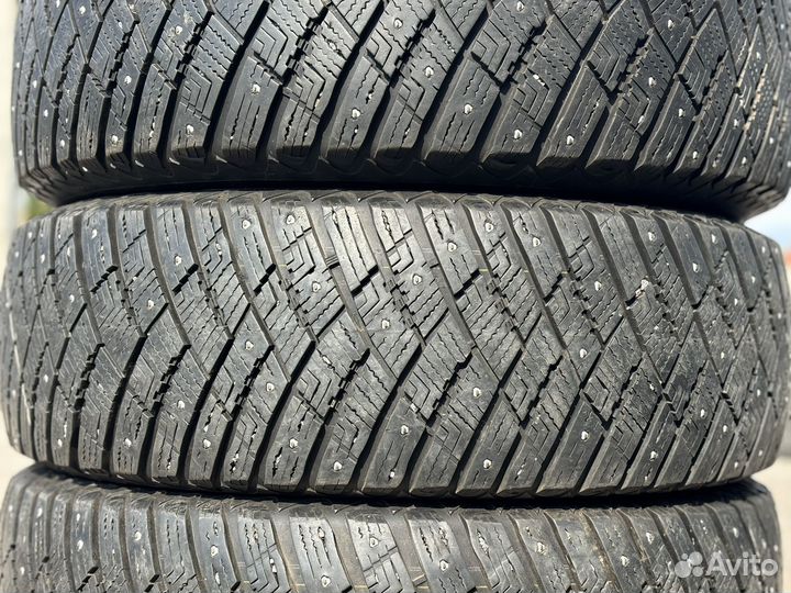 Goodyear UltraGrip Ice Arctic SUV 235/65 R17