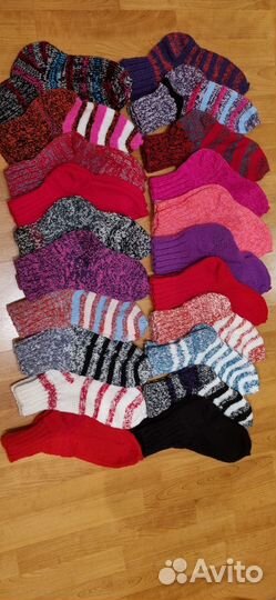 Вязаные носки ручной работы