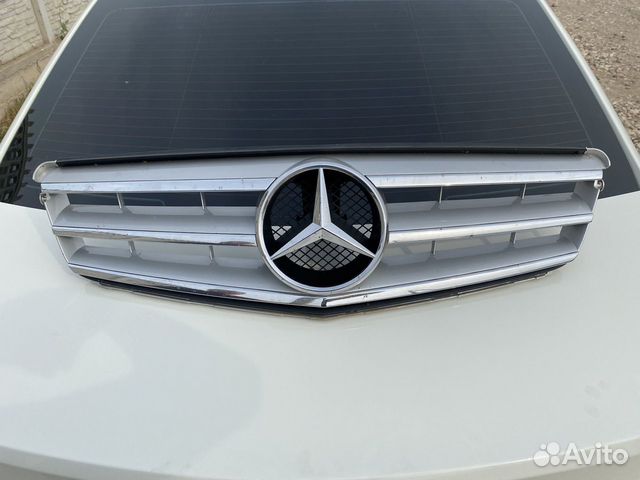 Решетка mercedes w204