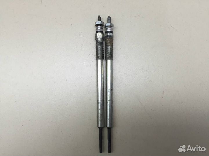 Свеча накаливания Toyota Auris E150 2006-2012