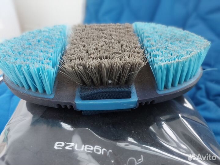 Набор щеток для лошади