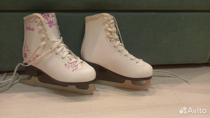 Коньки фигурные 33 размер
