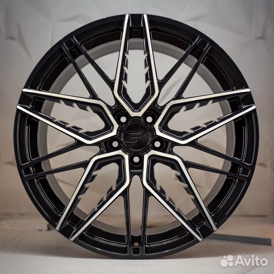 Кованые диски для Audi Q7 Q8 R21 в наличии