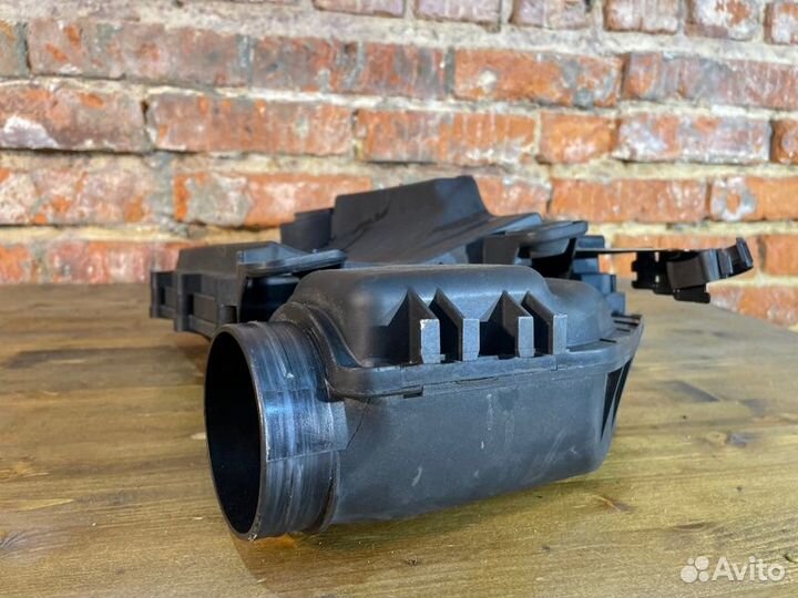 Корпус воздушного фильтра Bmw 5 F10 N55B30 2011