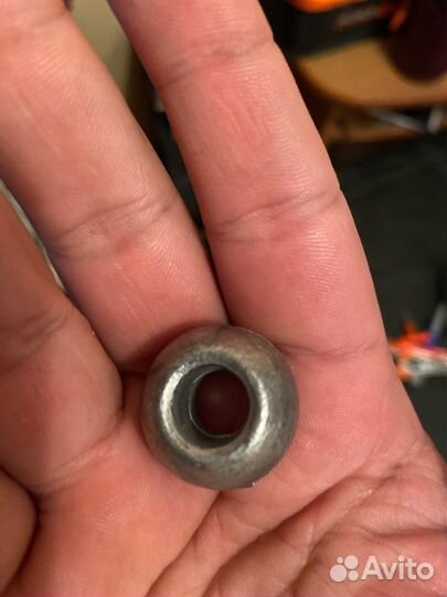 Груза сферы на толстолобика