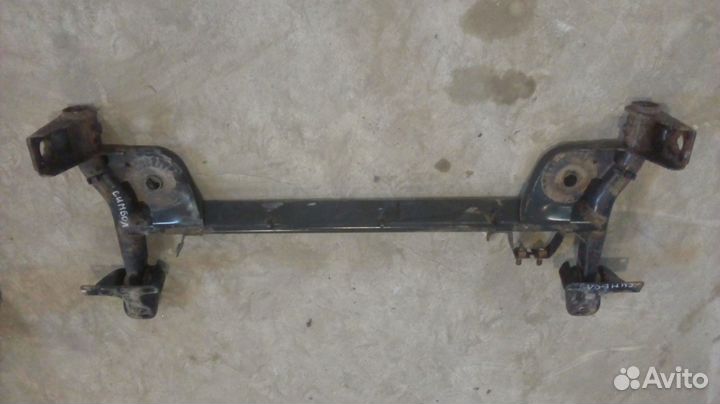 Renault Symbol задняя балка в наличии