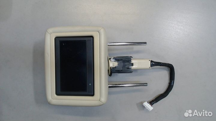 Подголовник Infiniti QX56, 2011