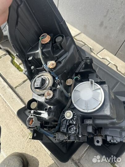 Левая фара Nissan Teana j32 ксенон