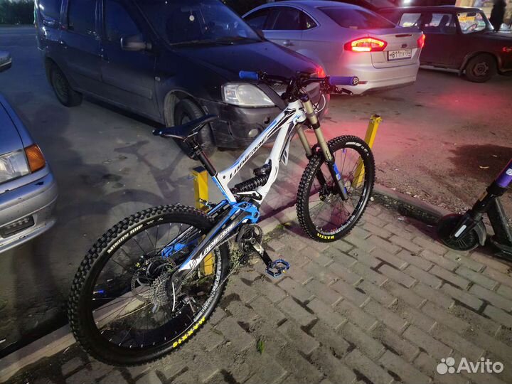 Двухподвес Lapierre DH720