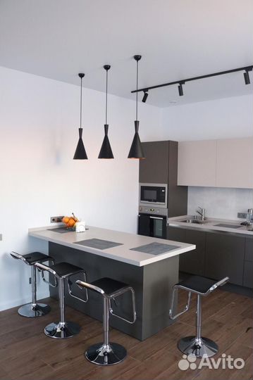 П образная кухня на заказ. Фабрика