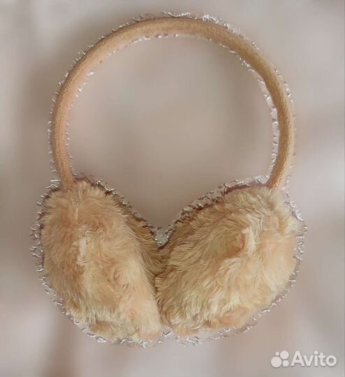 Меховые наушники