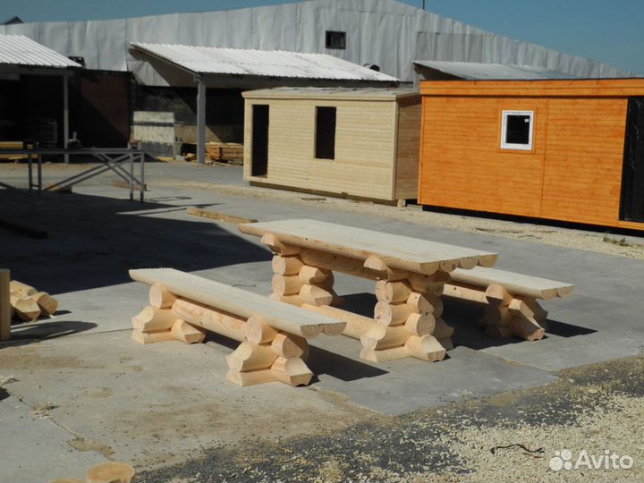 Сруб стола с лавками из бревна для Бани