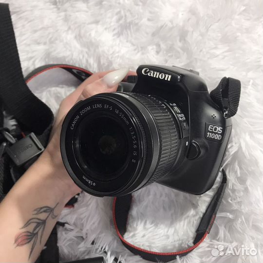 Фотоаппарат Canon EOS 1100D