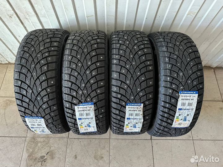 Triangle IcelynX TI501 235/60 R18