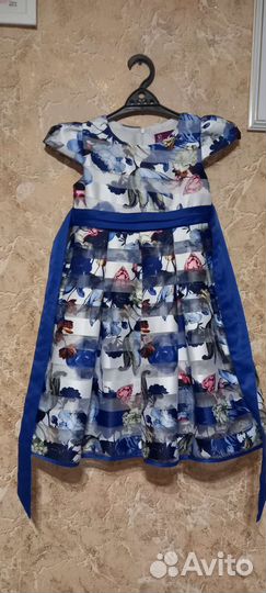 Нарядное платье