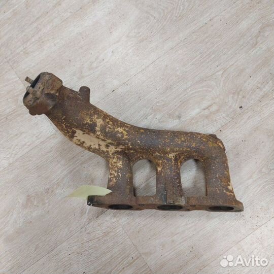 Коллектор выпускной Volvo 960 1990-1998