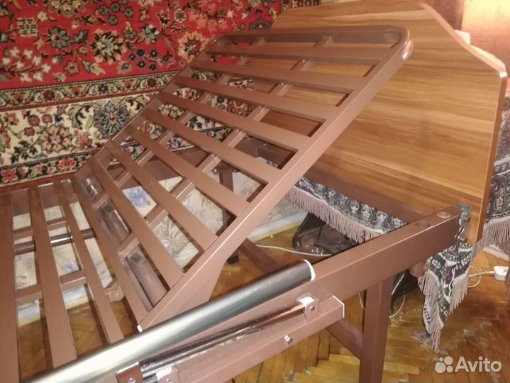 Медицинская кровать MET staut для лежачих больных