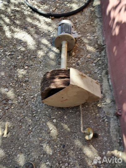 Шлифовальный станок по дереву