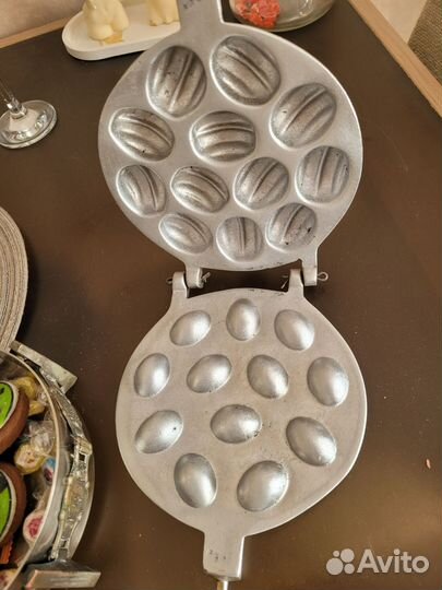 Форма для выпечки орешков