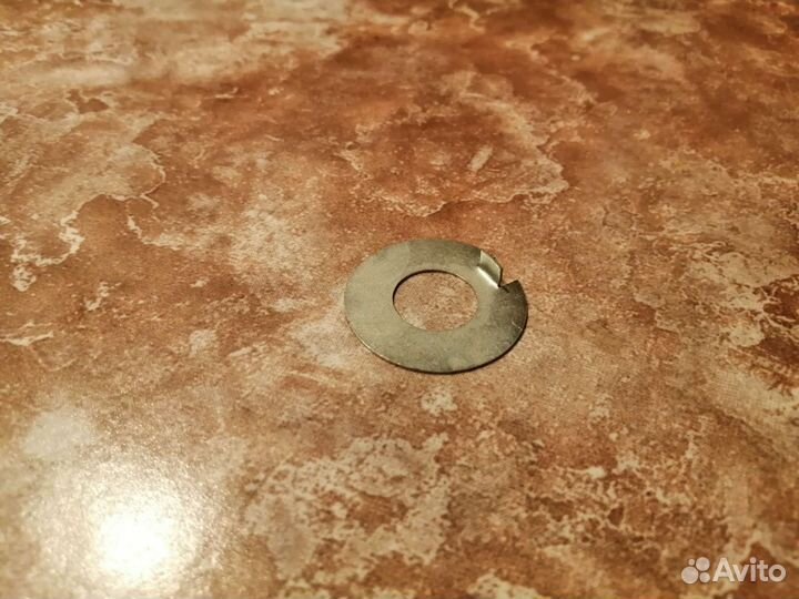 Стопорная шайба гайки генератора Днепр