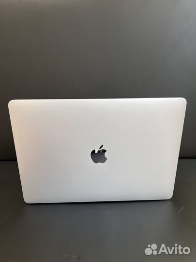 MacBook Air M1 2021 512gb