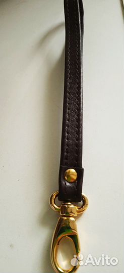 Ремешок с карабином для барсетки или косметички