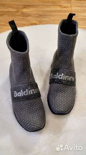 Кроссовки женские Baldinini 40