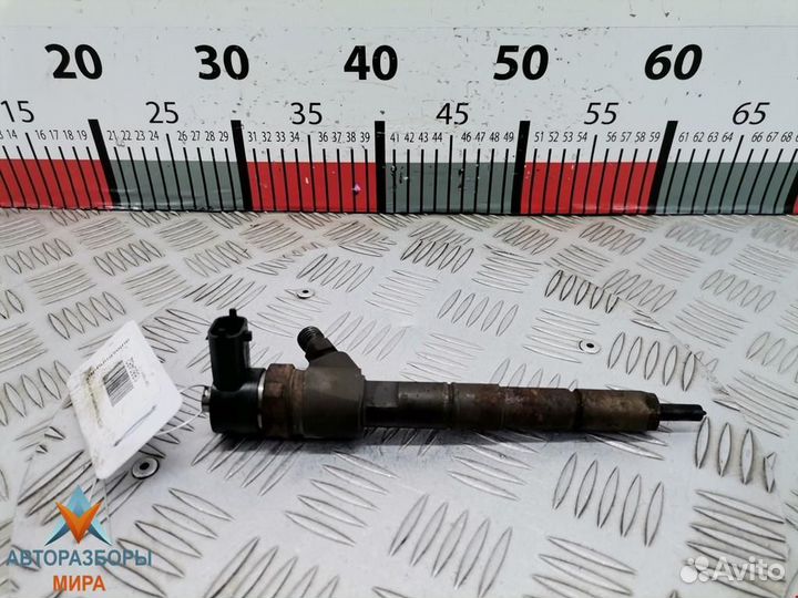 Форсунка Opel Insignia (A) 2009 55566050