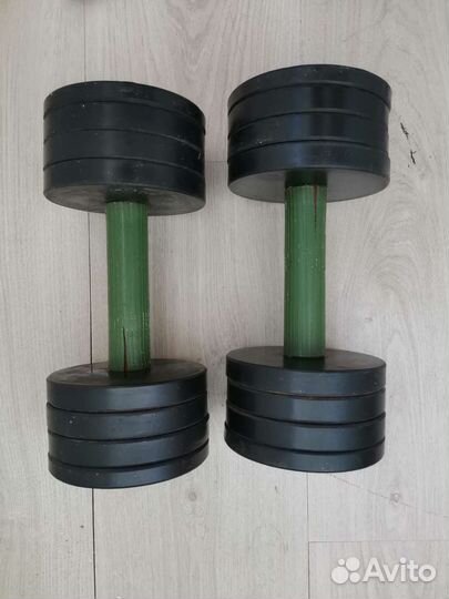 Гантели разборные по 8 кг каждая. СССР