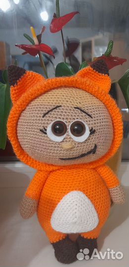 Бонни в костюме лисички