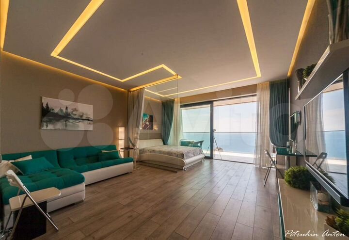 2-к. квартира, 70 м², 8/11 эт.