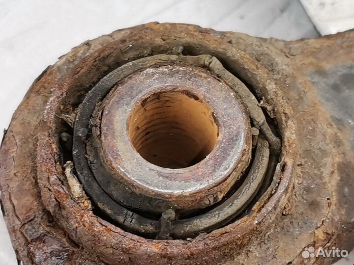 Рычаг задней подвески для Ford Focus 1 1061659