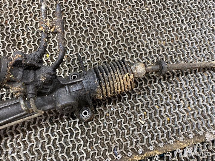 Рейка рулевая с г/у Volkswagen Transporter 4, 1991