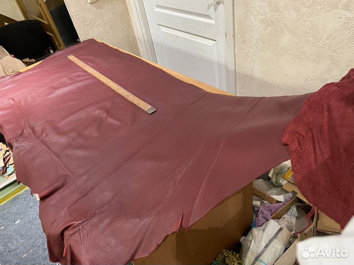 Натуральная кожа крс 1,4 мм цв. бордовый шкура 197