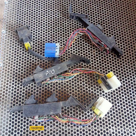 Кнопка стеклоподъемника Nissan Primera P10