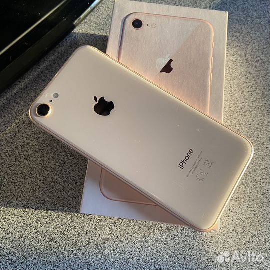 iPhone 8, 64 ГБ