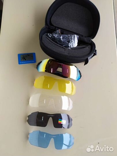 Очки с 5 сменными линзами