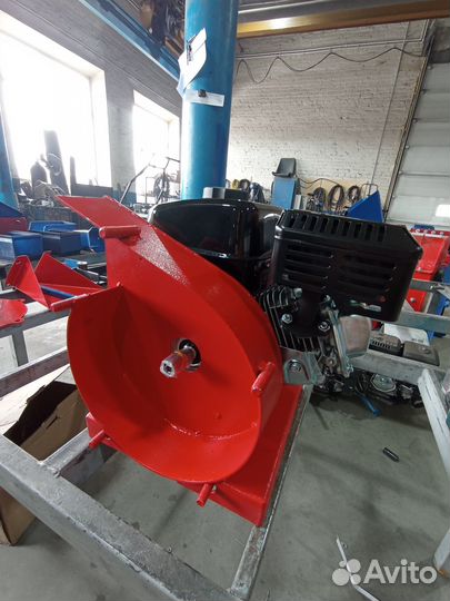 Измельчитель травы и веток 2в1 утр-1314