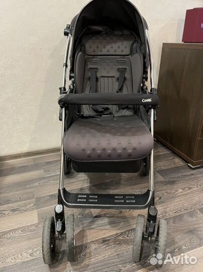 Прогулочная коляска Combi
