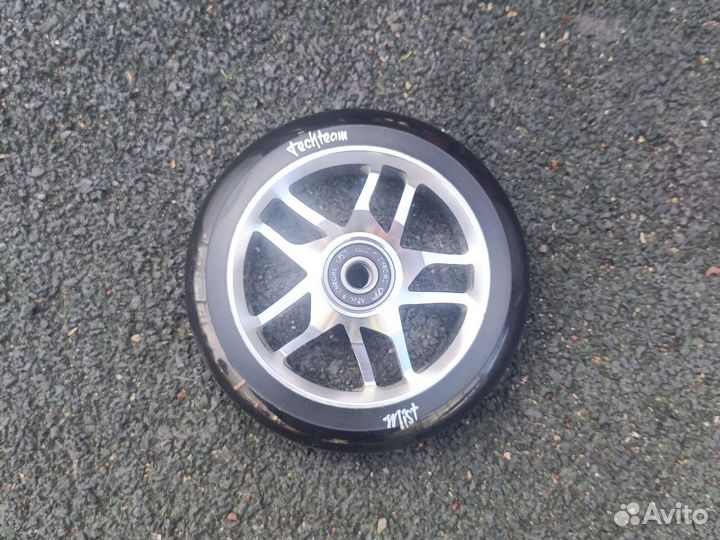 Колесо от самоката